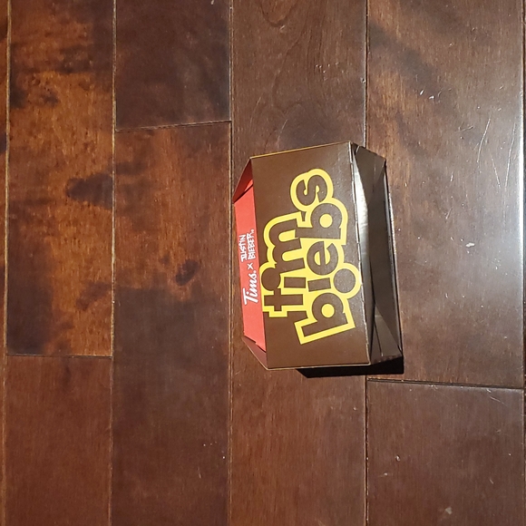 TimBiebs - Tim Hortons x Justin Bieber collab merch. LIMITED EDITION. All 4! - Picture 9 of 9